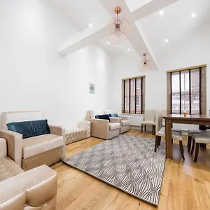 https://liverpool-street-house.brighton-hotels-england.com